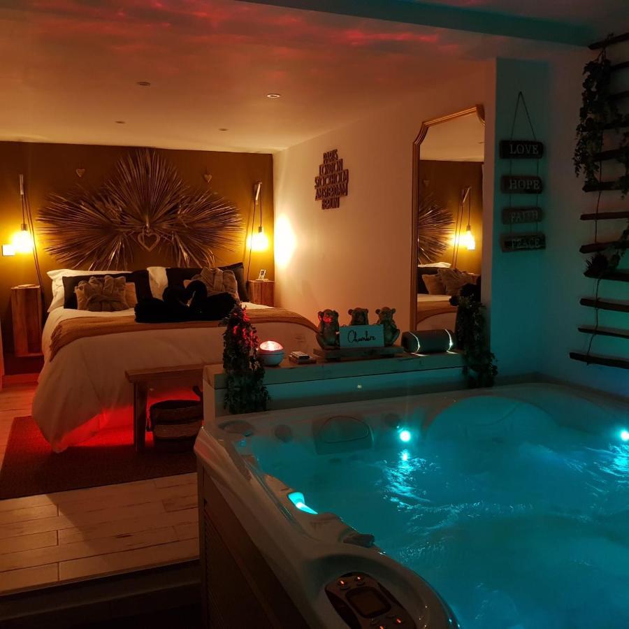 Suite & Spa Just Dream 28 ซิ-ฟูร์-เล-ปลาจ ภายนอก รูปภาพ